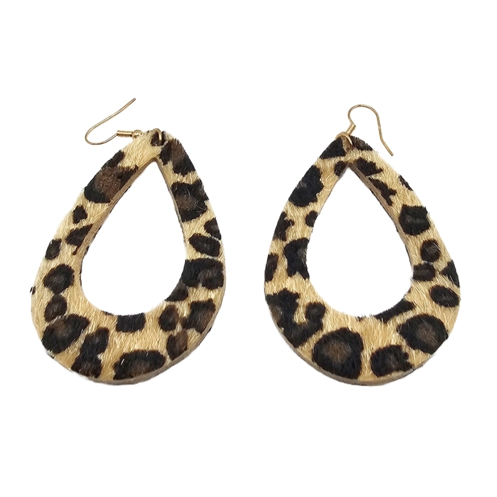 Leopard Print Textured Teardrop Earrings